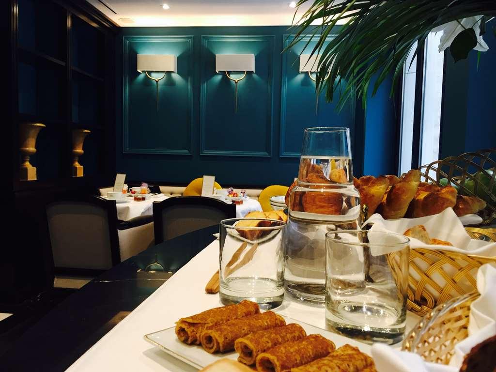 פריז Hotel George Washington שירותים תמונה